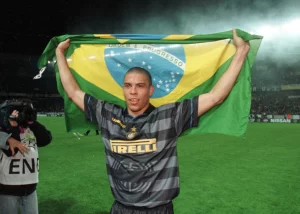 Ronaldo Calcio_1997-1998_0072