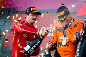 Charles Leclerc e Oscar Piastri